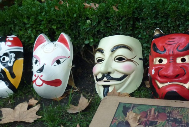 Máscaras en Toma la Bolsa - Autora: Ana González